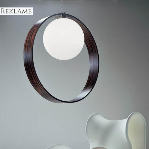 10 flotte designer loftlamper til overkommelige priser.